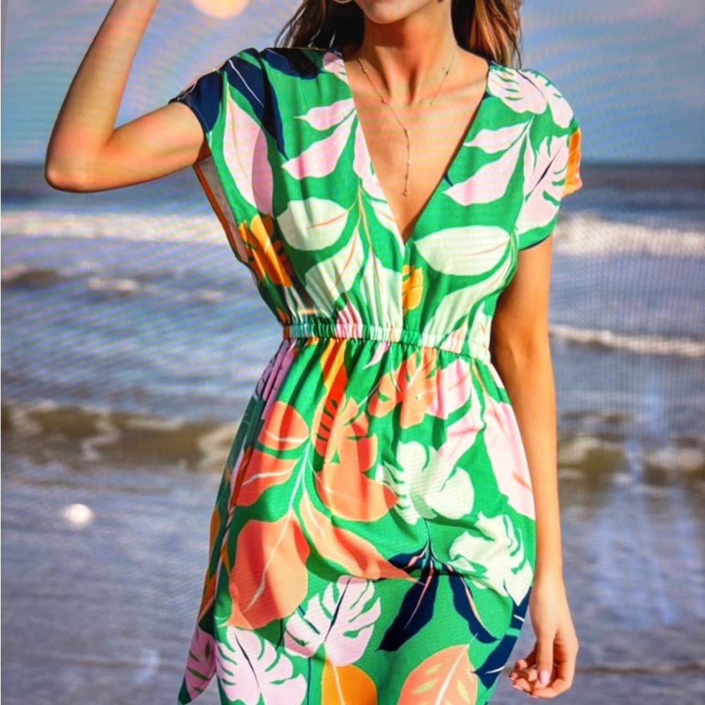 Cupshe Green Floral V-Neck Mini Dress with Pink, Orange & Navy Accents